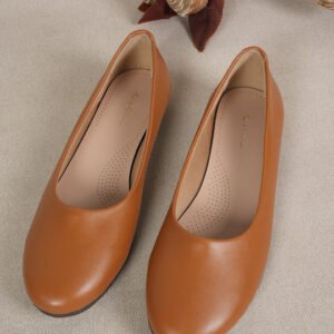 0abce317 8312 402d bb80 39ecafa245a21706072464323mastharbourwomenpartyballerinaswithlasercutsflats1